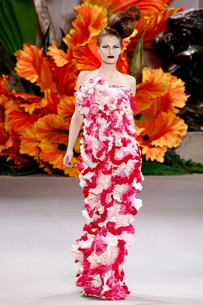 Look 23